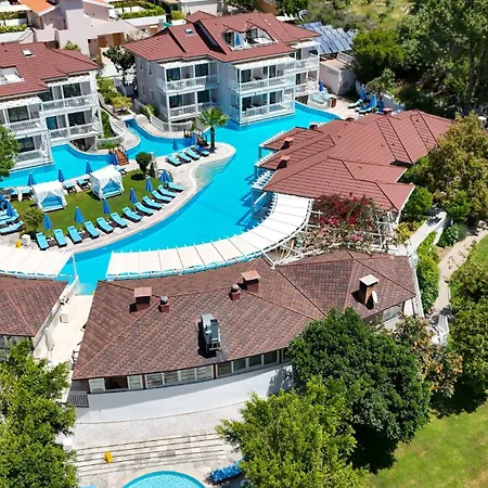 莫扎伊科公寓式酒店 2*