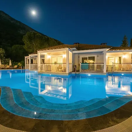 莫扎伊科公寓式酒店